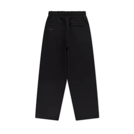 Black d
